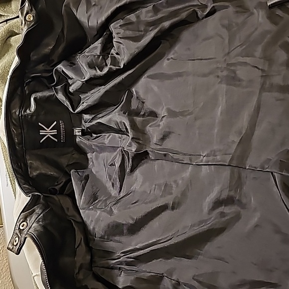 Black Quilted Faux Leather Kardashian Jacket - Picture 5 of 6